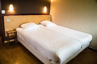 Campanile Hotel 3*